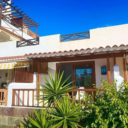 Stylish & Modern 1 Bedroom Suite On Frontline Of Playa Del Duque Costa Adeje  Zewnętrze zdjęcie