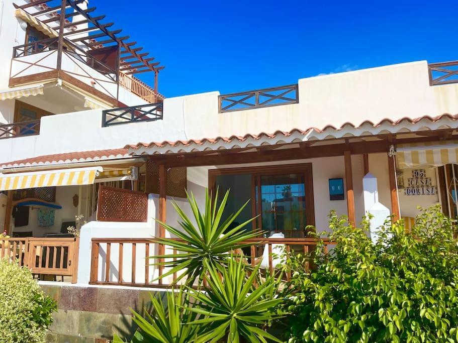 Stylish & Modern 1 Bedroom Suite On Frontline Of Playa Del Duque Costa Adeje  Zewnętrze zdjęcie